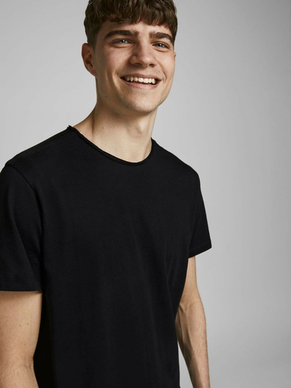 Jack & Jones Černé basic tričko Jack & Jones Basher