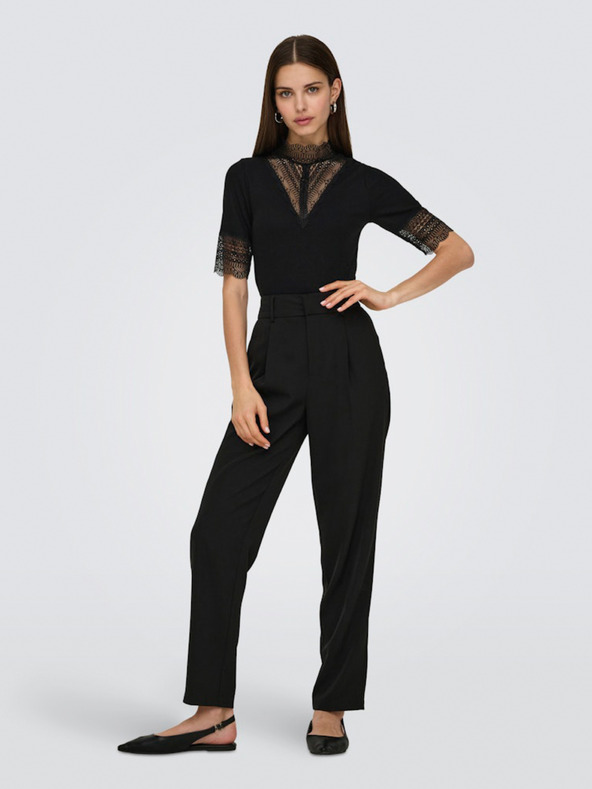 ONLY Černé dámské tričko ONLY Tilde