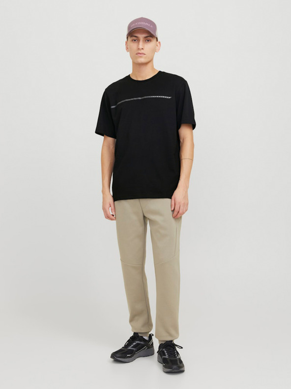 Jack & Jones Černé pánské tričko Jack & Jones Fusion