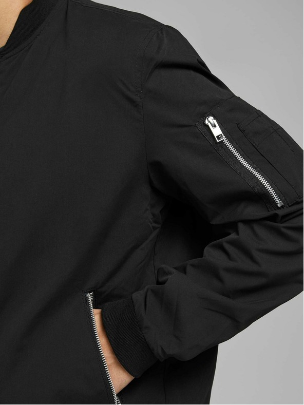 Jack & Jones Černý pánský voděodpudivý bomber Jack & Jones Rush