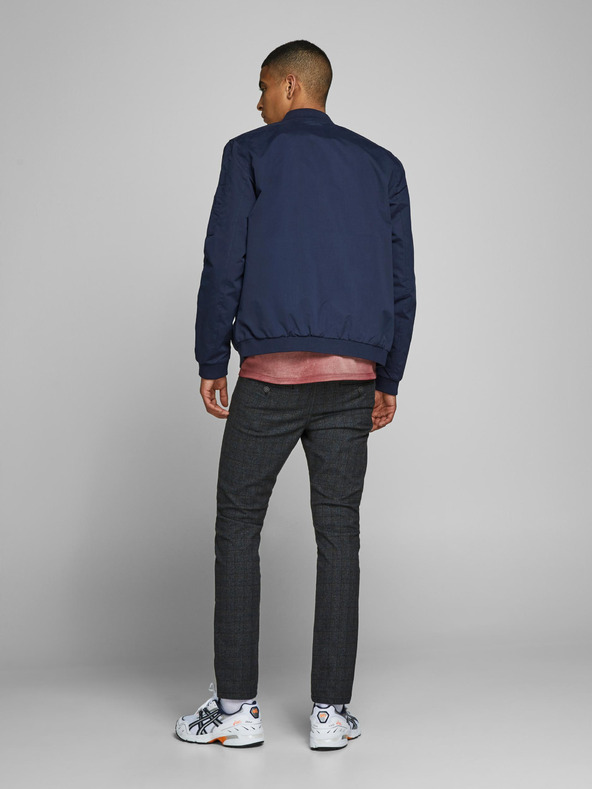 Jack & Jones Tmavě modrý voděodpudivý bomber Jack & Jones Rush