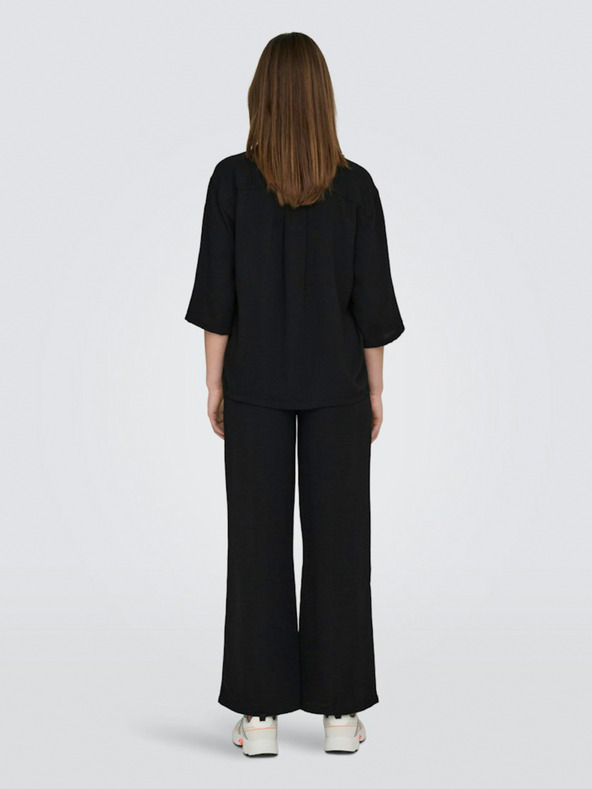 Jacqueline de Yong Černá dámská košile s krátkým rukávem JDY