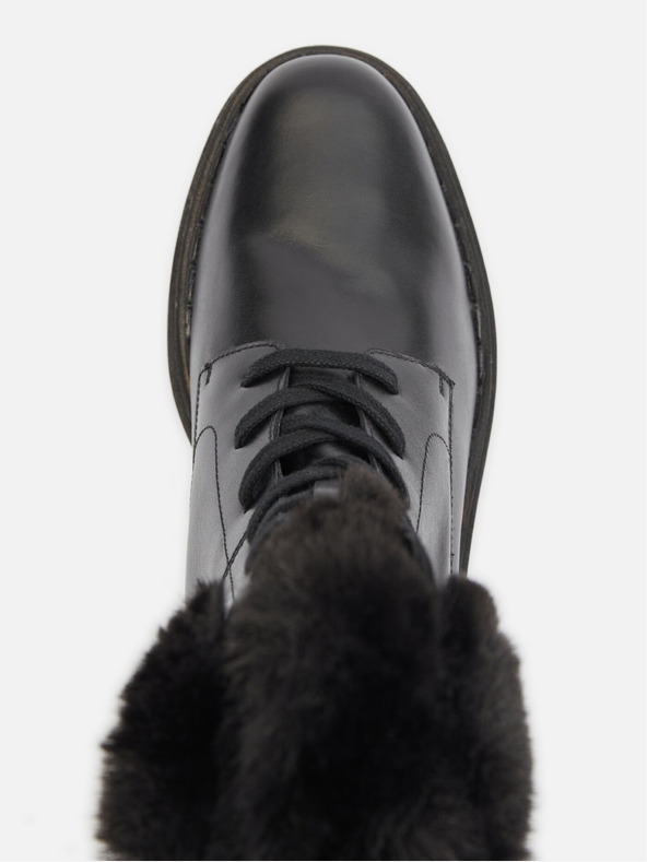 Geox Černá dámská kotníková obuv Geox Felleny