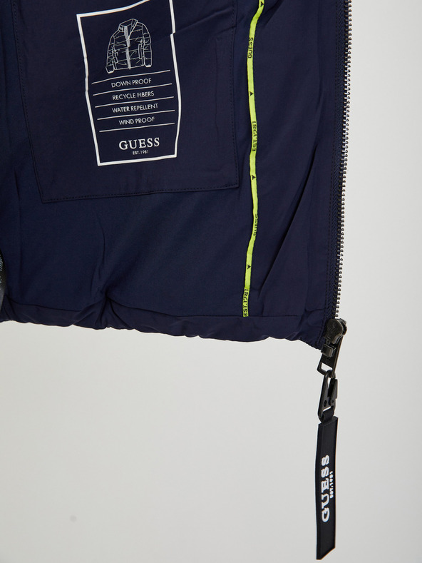 Guess Tmavě modrá pánská prošívaná zimní bunda Guess