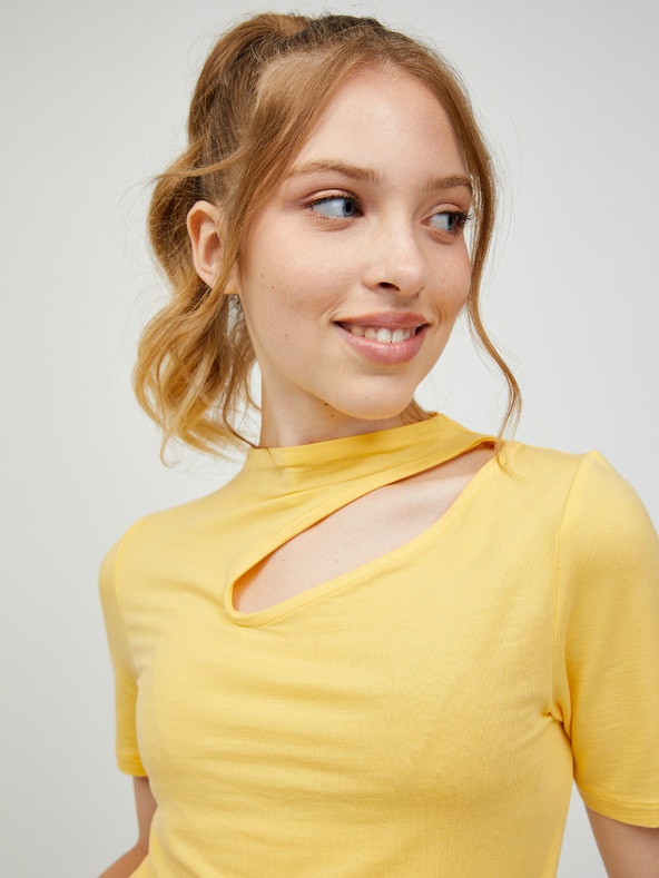 Vero Moda Žluté tričko s průstřihem VERO MODA Glow