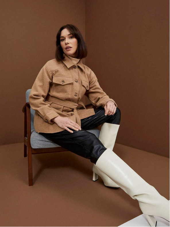 Moodo Béžová dámská košilová bunda s páskem Moodo