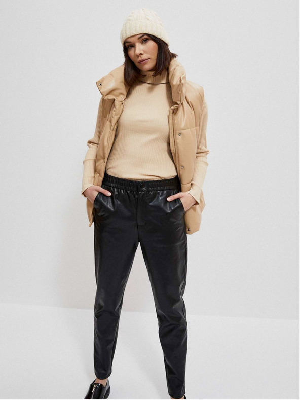 Moodo Béžová dámská prošívaná vesta Moodo