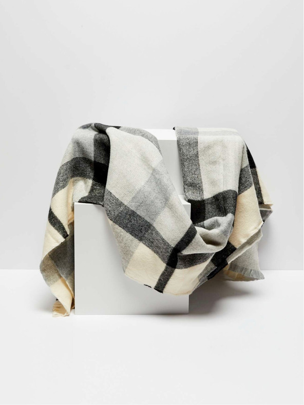 Moodo Checked scarf