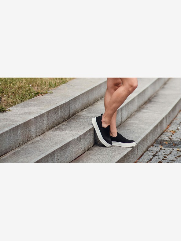 Vuch Seraphyn Black Slip On