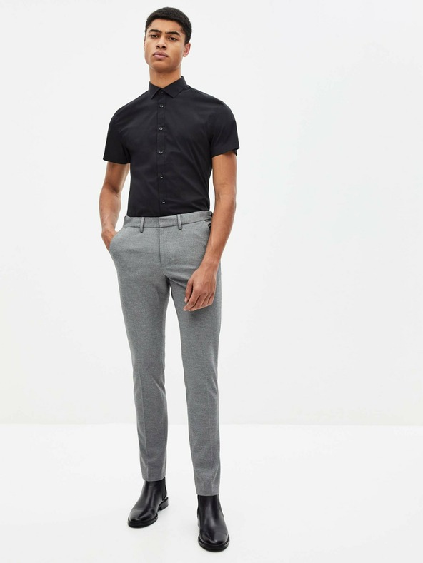 Celio Černá pánská košile s krátkým rukávem Celio Daslim