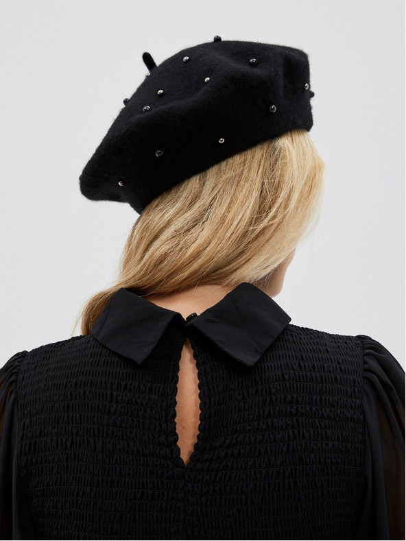 Moodo Černé dámské šaty s nabíranými rukávy Moodo