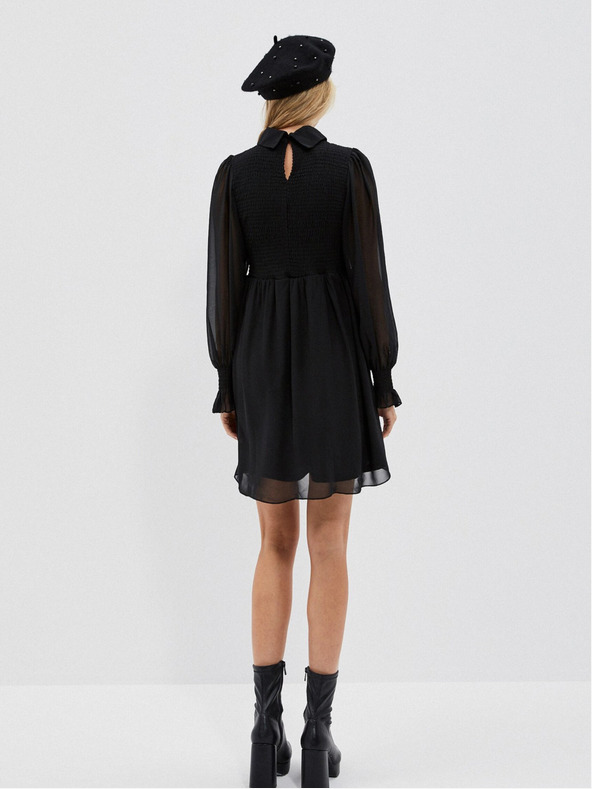 Moodo Černé dámské šaty s nabíranými rukávy Moodo