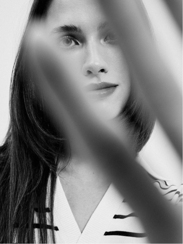 Moodo Černo-bílá dámská pruhovaná mikina Moodo