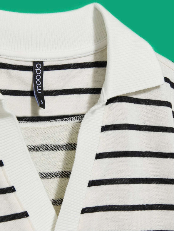 Moodo Černo-bílá dámská pruhovaná mikina Moodo