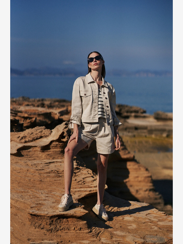 Moodo Béžové dámské kraťasy Moodo