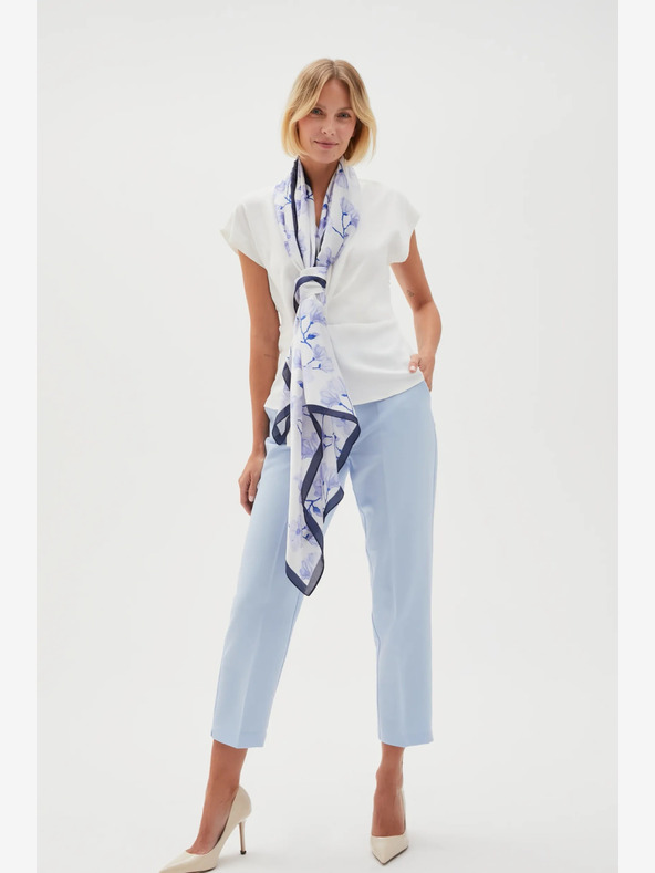 Moodo Bílo-modrý dámský květovaný šátek Moodo