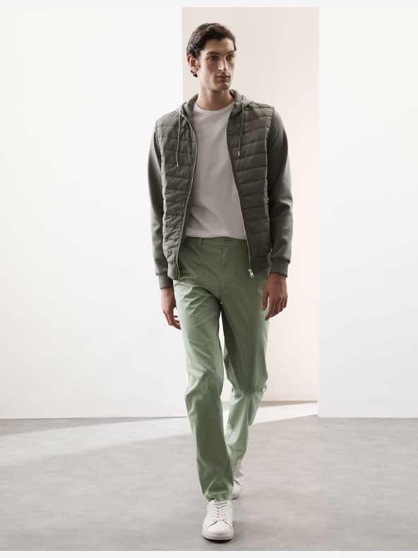 Marks & Spencer Super lehké chino kalhoty, normální střih Marks & Spencer zelená