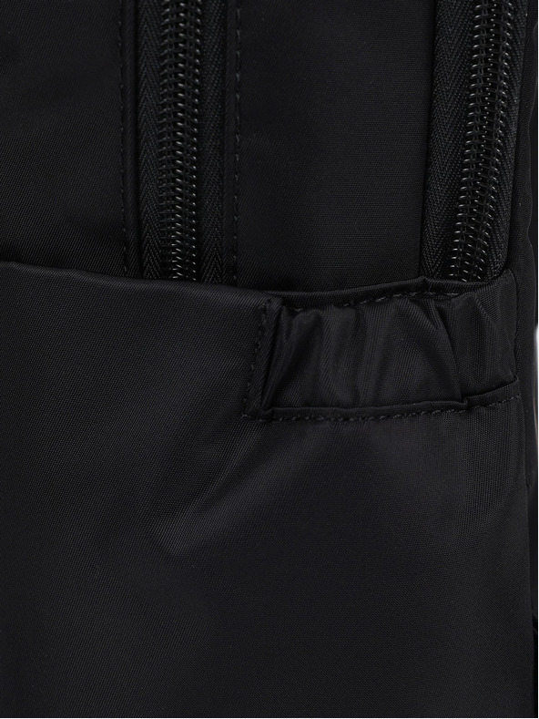 Hedgren Černý batoh Hedgren Ava