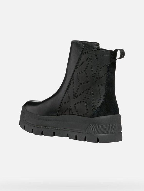 Geox Černá dámská kotníková obuv Geox Spherica Ec7.1 Abx