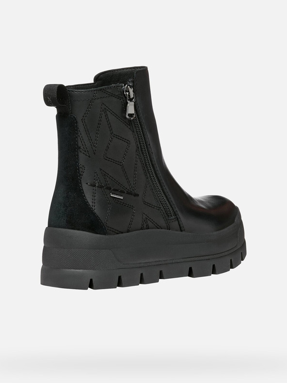 Geox Černá dámská kotníková obuv Geox Spherica Ec7.1 Abx