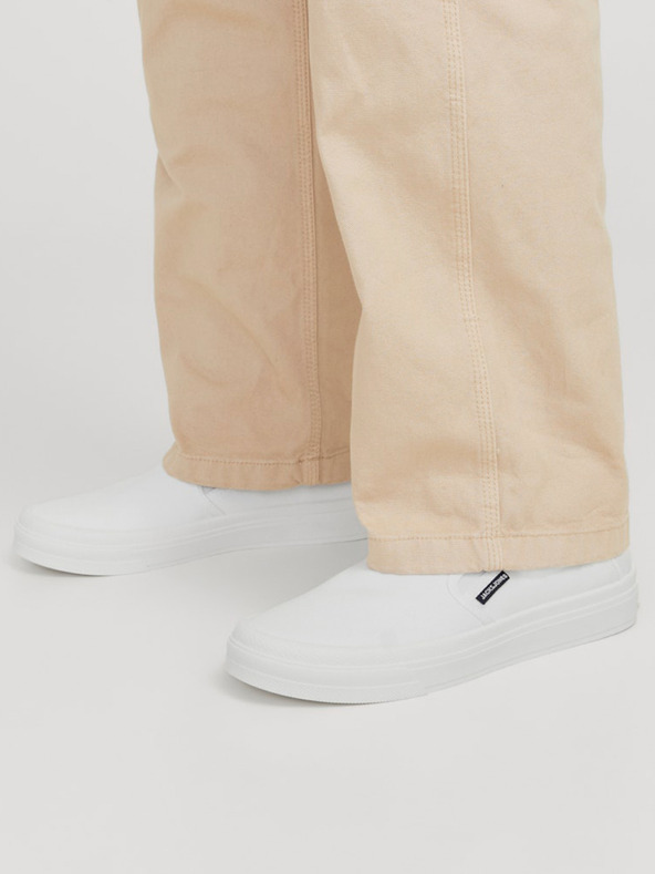 Jack & Jones Bílé pánské slip on boty Jack & Jones
