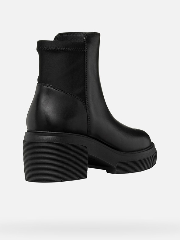 Geox Černá dámská kotníková obuv Geox Spherica EC15