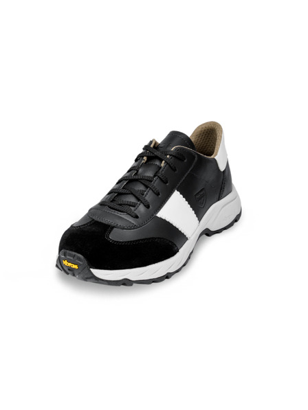 Vasky Botas Nordic Black- Pánské kožené outdoorové tenisky / botasky černo-bílé česká výroba ze Zlína