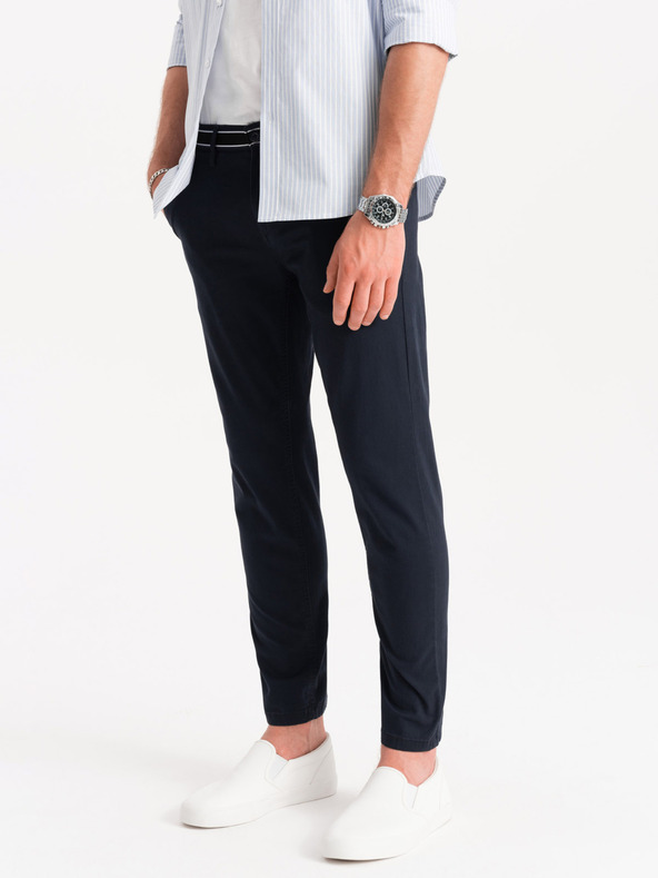 Ombre Clothing Tmavě modré pánské chino kalhoty s ozdobným páskem Ombre Clothing