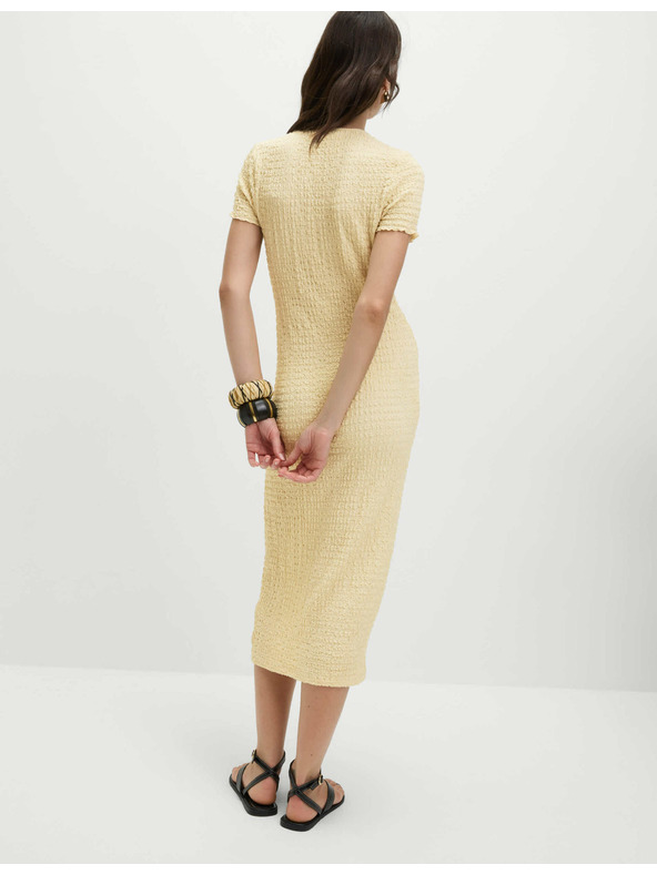 Marks & Spencer Žerzejové texturované midi pouzdrové šaty s výstřihem do V Marks & Spencer