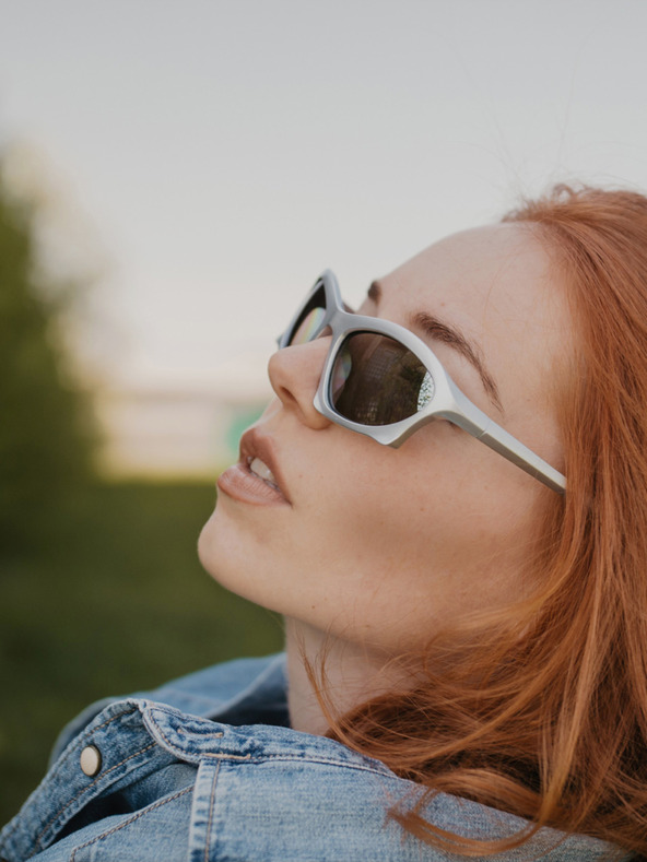 VEYREY Bílé unisex sluneční brýle VeyRey Narel