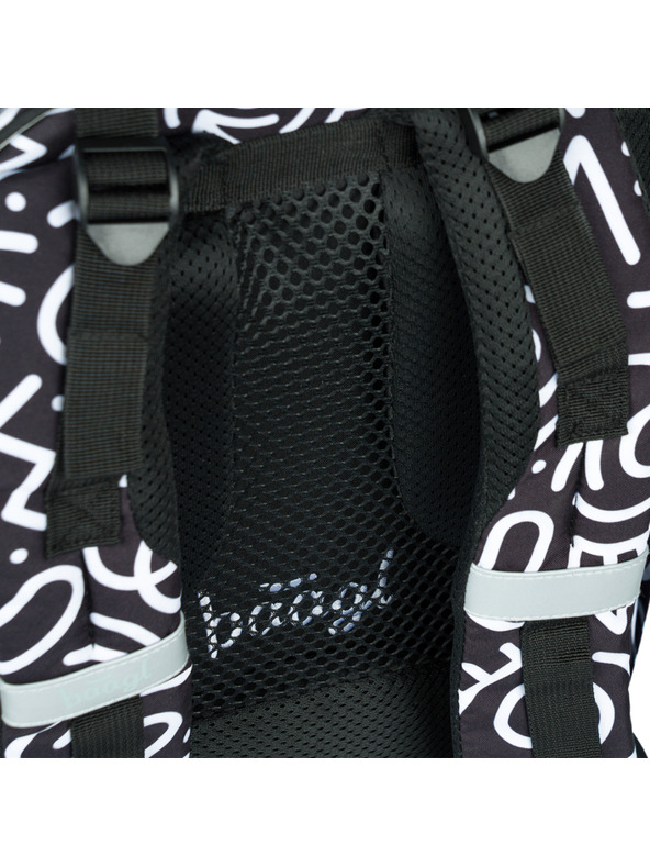 BAAGL  Černý školní batoh Baagl Core Element