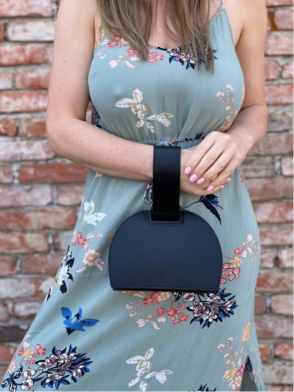 Elega Černé dámské psaníčko Elega Amber