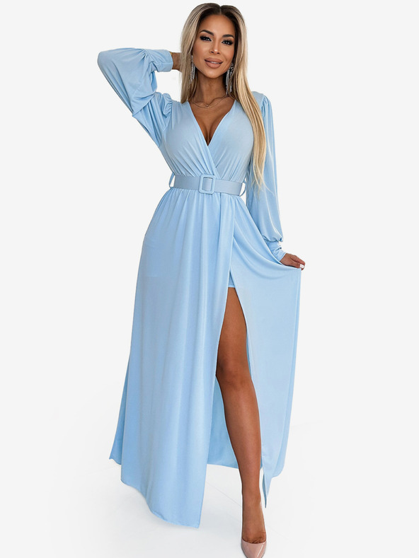 numoco FIORELLA Dlouhé šaty s širokým páskem a výstřihem - světle modré Numoco
