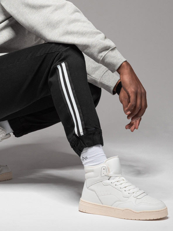 Ombre Clothing Pánské džínové tepláky s lemováním - černé V2 OM-PADJ-0156 Ombre Clothing