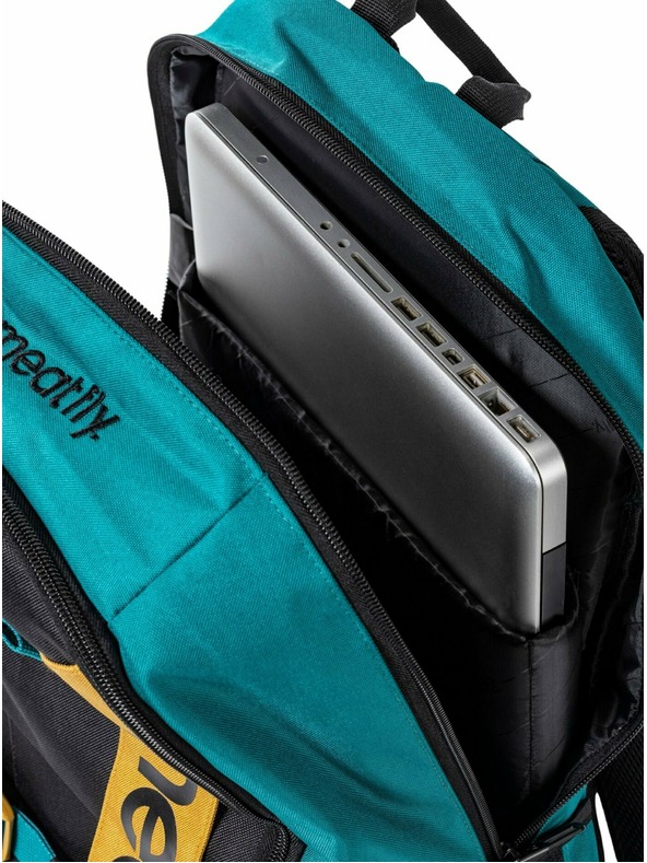 Meatfly Meatfly batoh Basejumper Dark Jade/Black 22 L