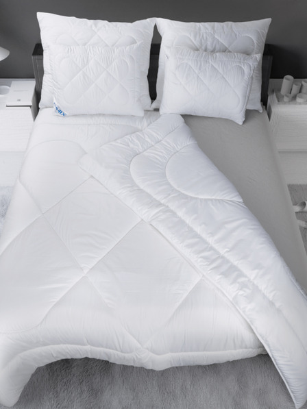 Kvalitex Francouzská prodloužená přikrývka z dutého vlákna Luxus plus 240x220cm, zimní