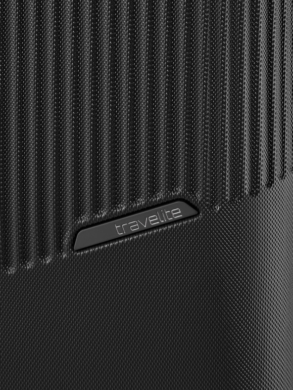 Travelite Černý cestovní kufr Travelite Bali L Black