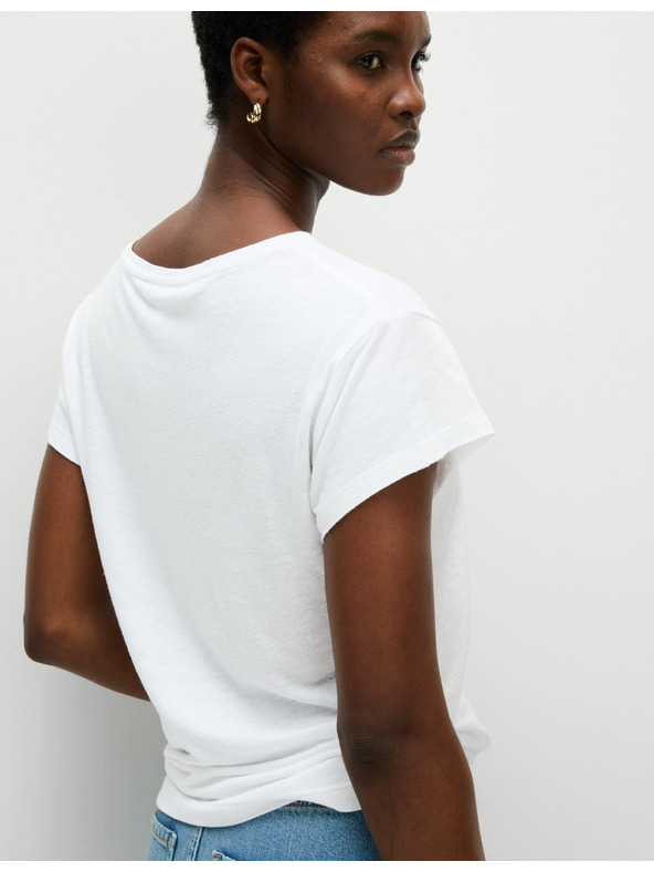 Marks & Spencer Tričko normálního střihu ze směsi lnu s výstřihem do V Marks & Spencer bílá
