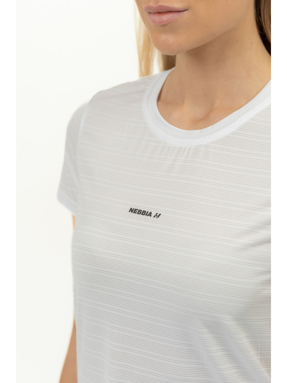 Nebbia FIT Activewear tričko “Airy” s reflexním logem 438 Nebbia