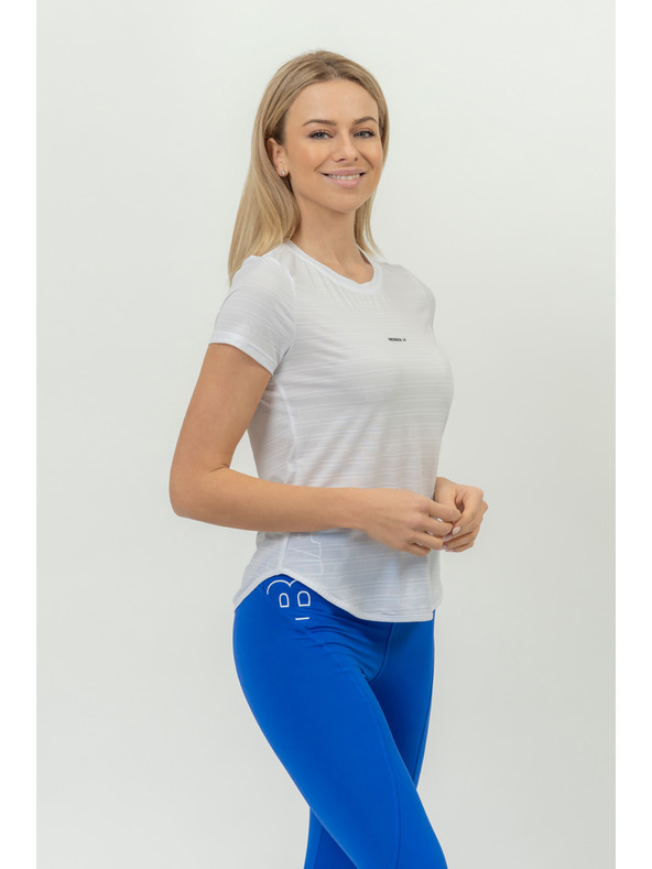 Nebbia FIT Activewear tričko “Airy” s reflexním logem 438 Nebbia