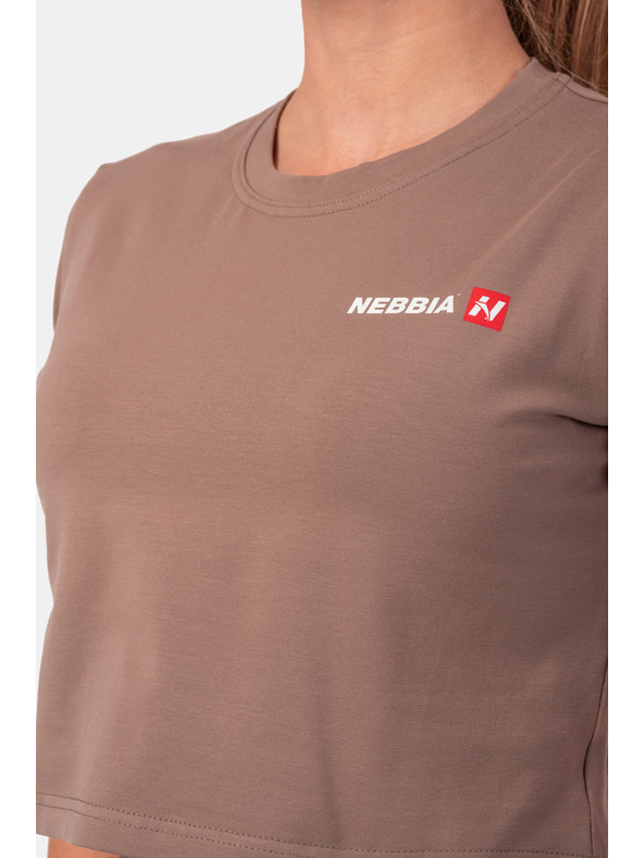 Nebbia Minimalist Logo NEBBIA crop top 600 Nebbia