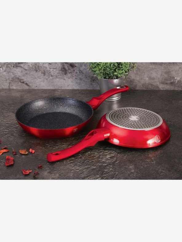 Berlingerhaus Pánev s odnímatelnou rukojetí a víkem BERLINGERHAUS Burgundy Metallic Line