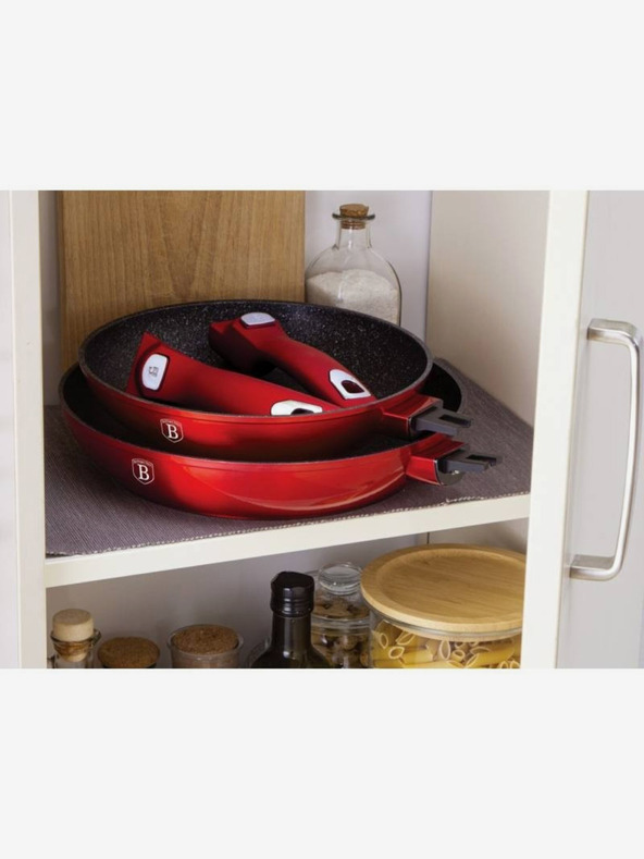 Berlingerhaus Pánev s odnímatelnou rukojetí a víkem BERLINGERHAUS Burgundy Metallic Line