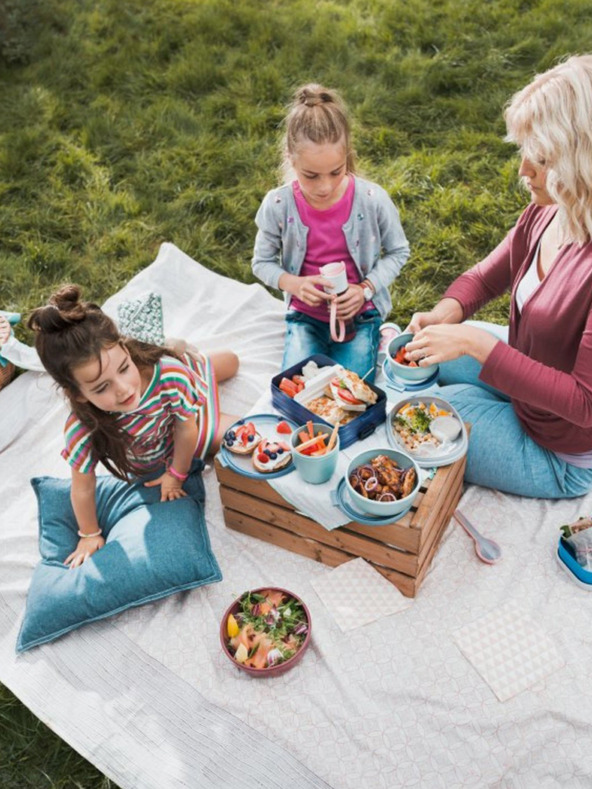 Mepal Světle modrý jídelní box Mepal Bento Midi