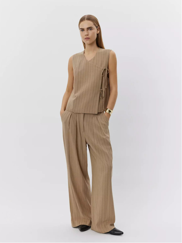 Sofie Schnoor Hnědá dámská pruhovaná vesta Sofie Schnoor