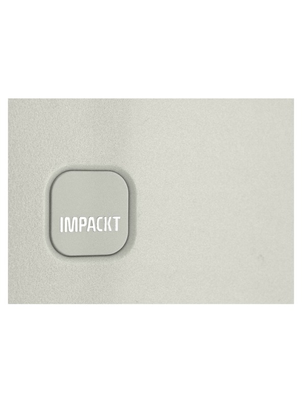 IMPACKT Cestovní kufr IMPACKT IP1 M Polar white