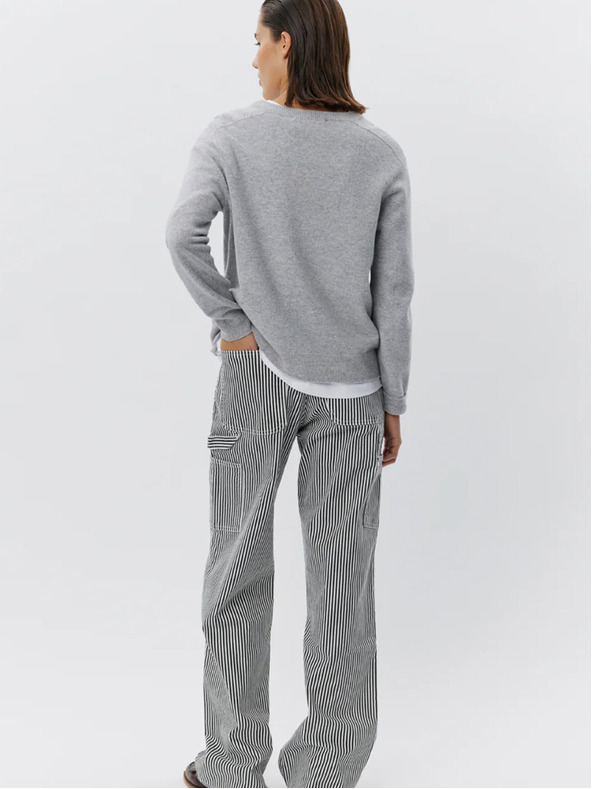 Sofie Schnoor Bílo-černé dámské pruhované baggy kalhoty Sofie Schnoor