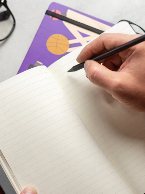 NOTIQUE NOTIQUE Notes Superman – Logo, linkovaný, 11 x 16 cm