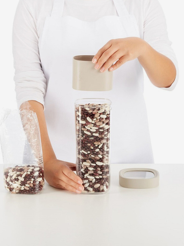 Lékué Sada tří nádob na skladování suchých potravin ve světle šedé barvě Lékué Flip Storage Set
