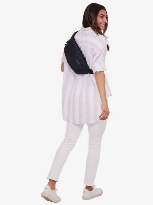 Thule Černé pouzdro Thule Subterra 2